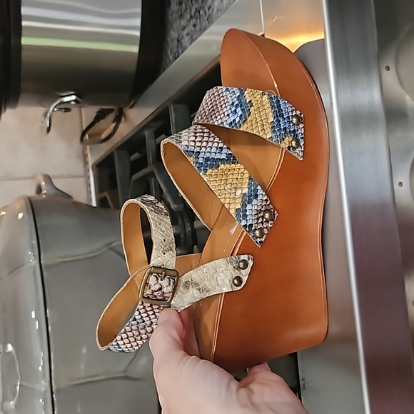 Madden Girl Shoes - MADDEN GIRL, SZ 9. SANDALS WITH 3.5 CHUNKY HEEL.